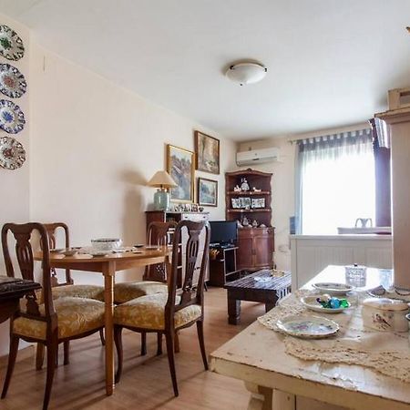Habitacion Piso Compartido Севиля Екстериор снимка